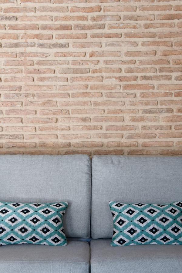 Triana Boutique Apartments By Hommyhome Севилья Экстерьер фото
