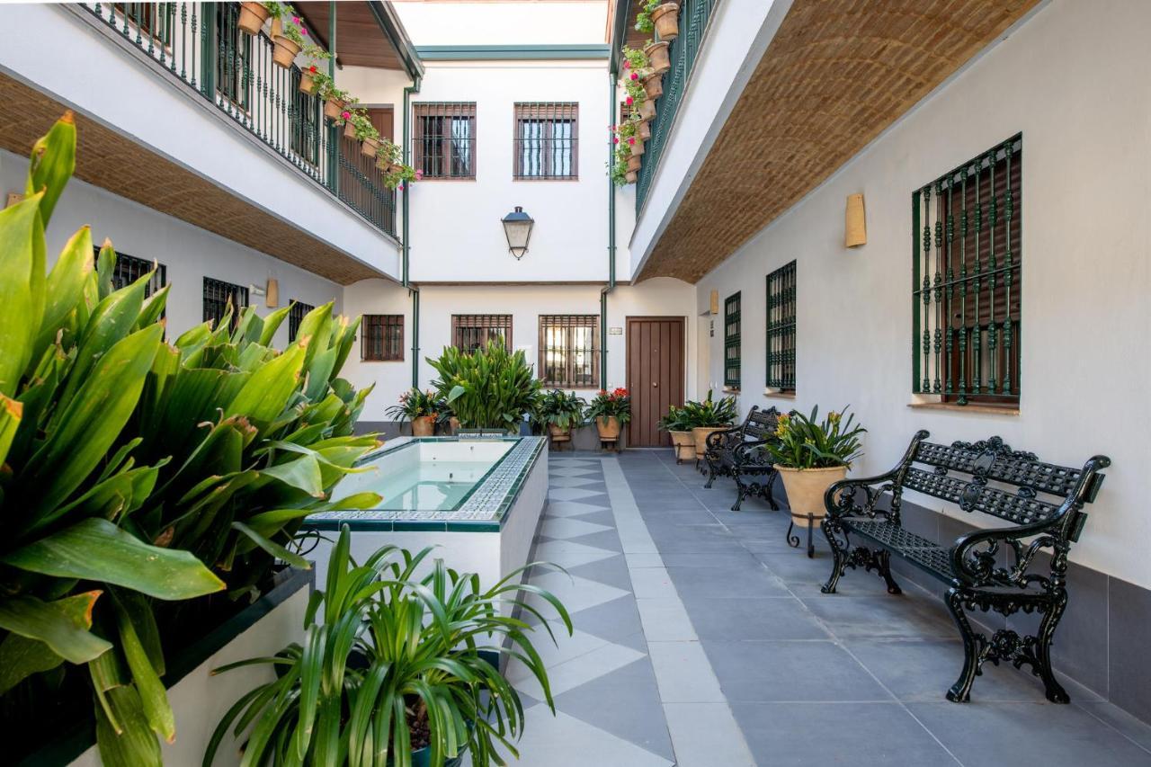 Triana Boutique Apartments By Hommyhome Севилья Экстерьер фото