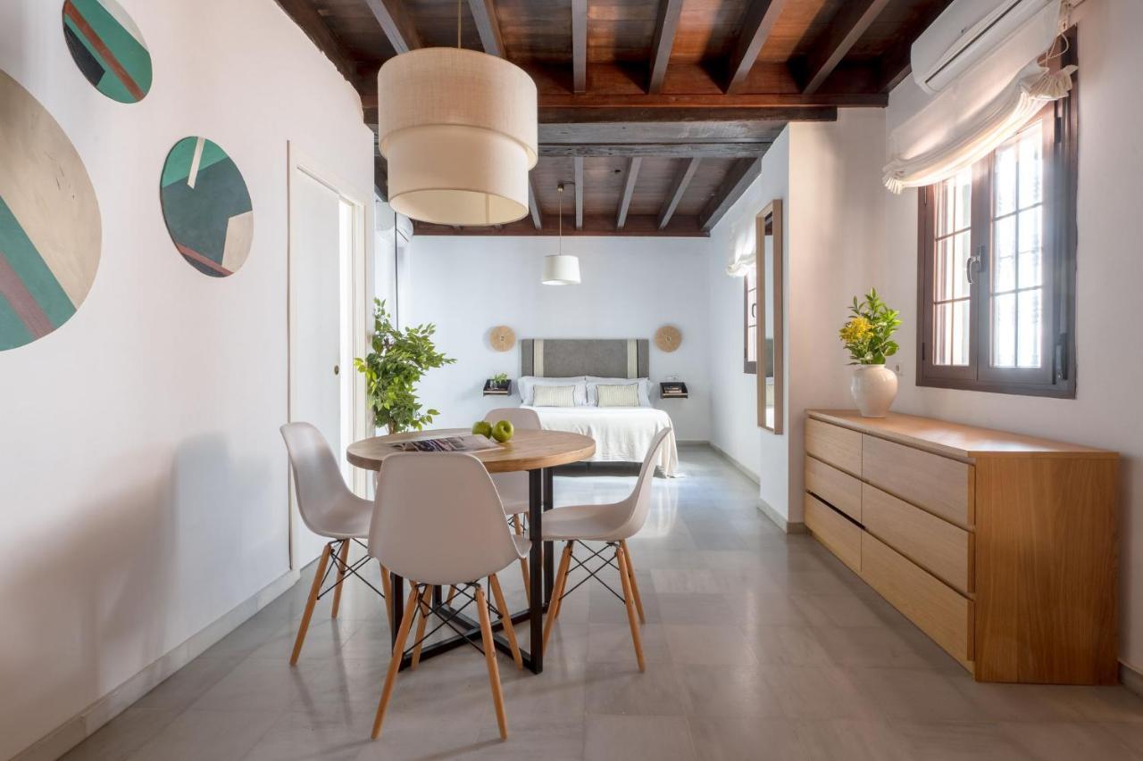 Triana Boutique Apartments By Hommyhome Севилья Экстерьер фото