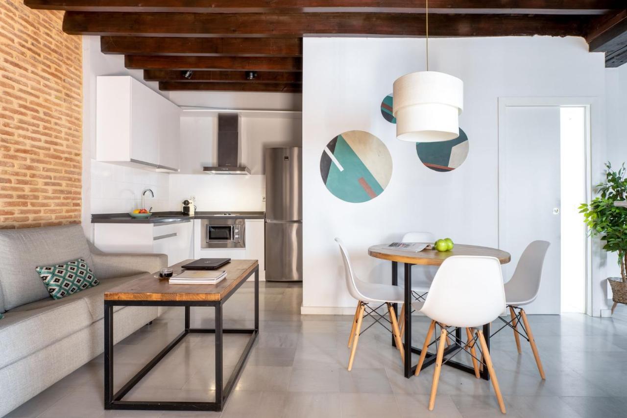 Triana Boutique Apartments By Hommyhome Севилья Экстерьер фото