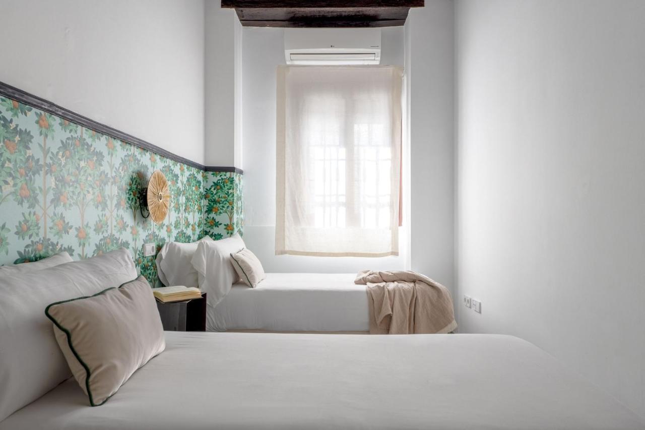 Triana Boutique Apartments By Hommyhome Севилья Экстерьер фото