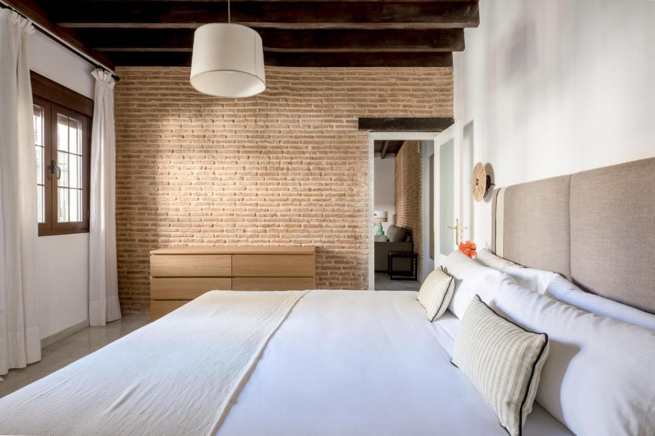 Triana Boutique Apartments By Hommyhome Севилья Экстерьер фото