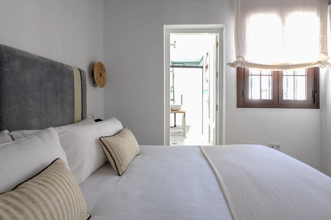 Triana Boutique Apartments By Hommyhome Севилья Экстерьер фото