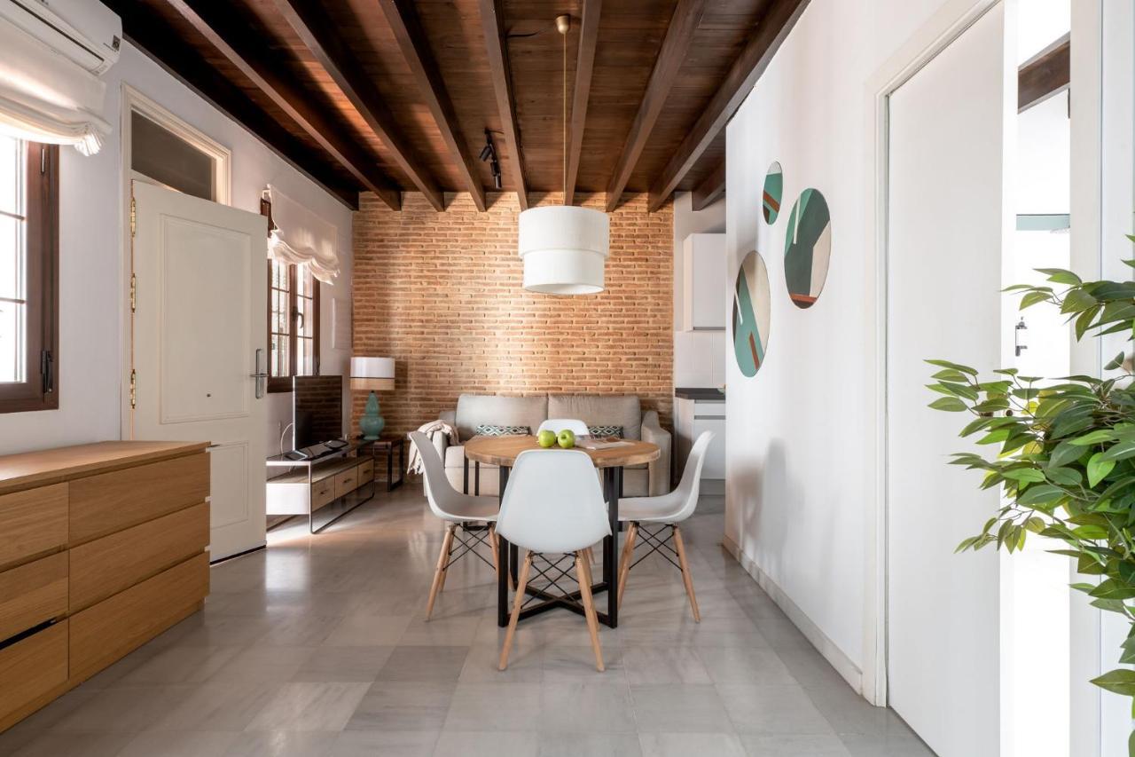 Triana Boutique Apartments By Hommyhome Севилья Экстерьер фото