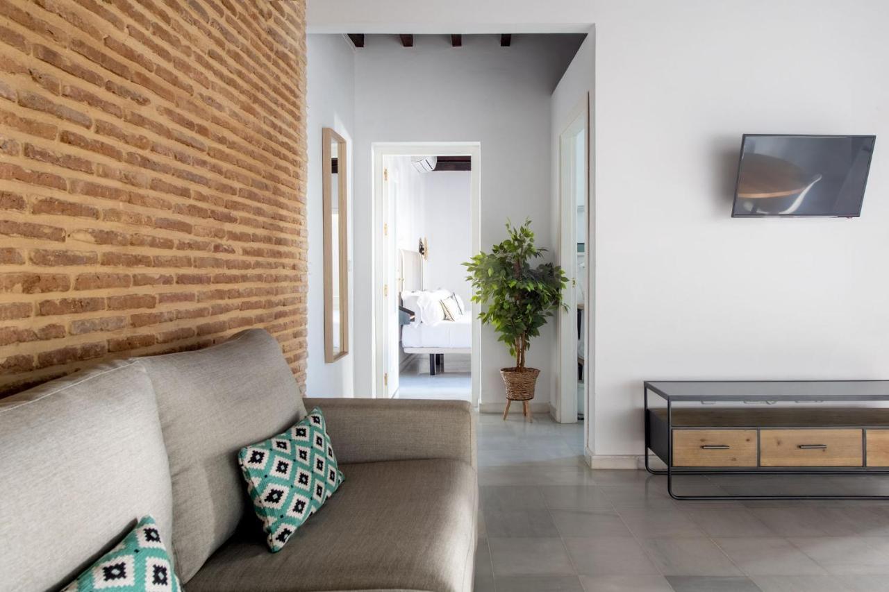 Triana Boutique Apartments By Hommyhome Севилья Экстерьер фото