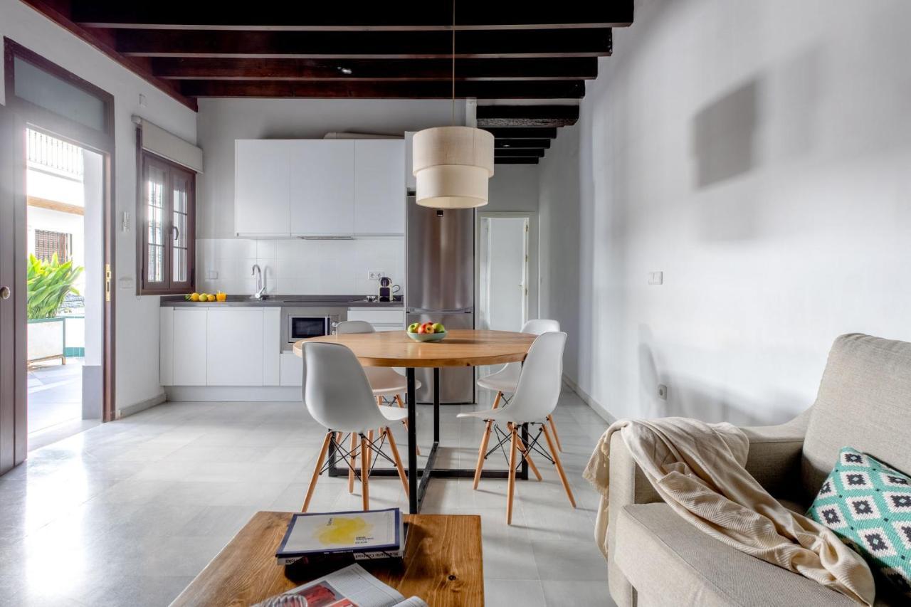 Triana Boutique Apartments By Hommyhome Севилья Экстерьер фото